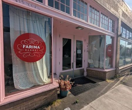 Farina Bakery