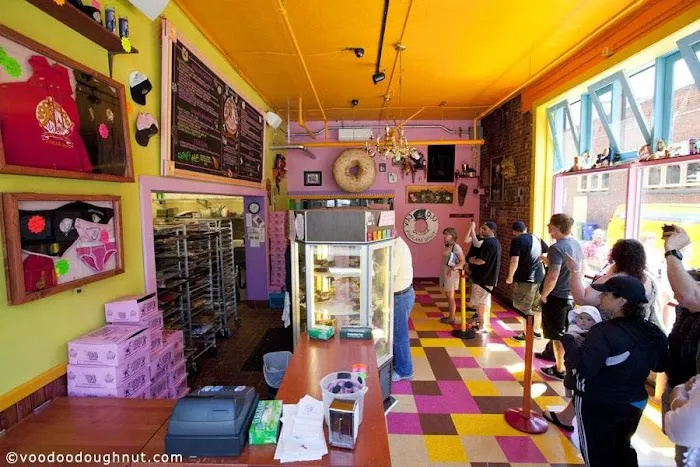Voodoo Doughnut Picture 6