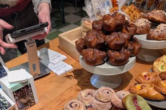 Pony.Pony Pastries