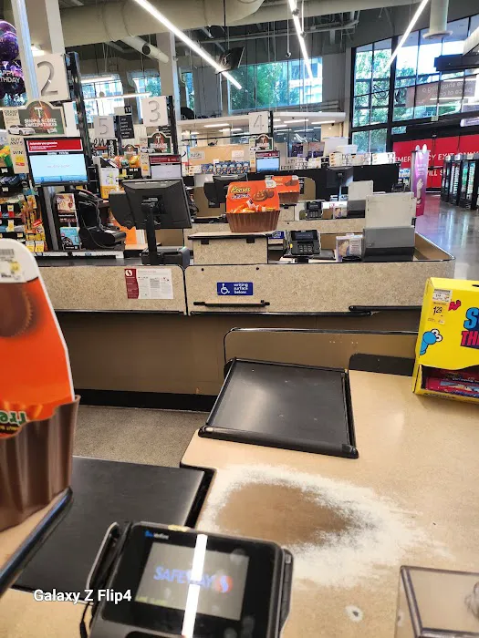 Safeway Bakery Picture 3