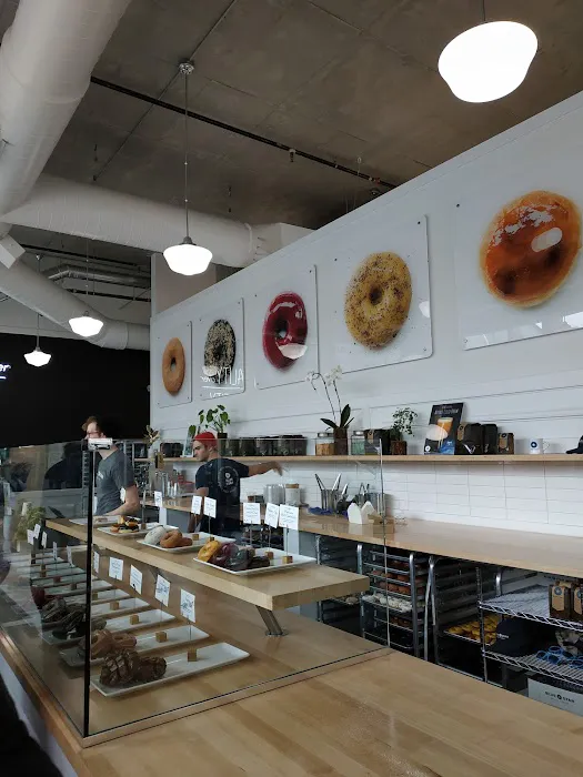 Blue Star Donuts Picture 4