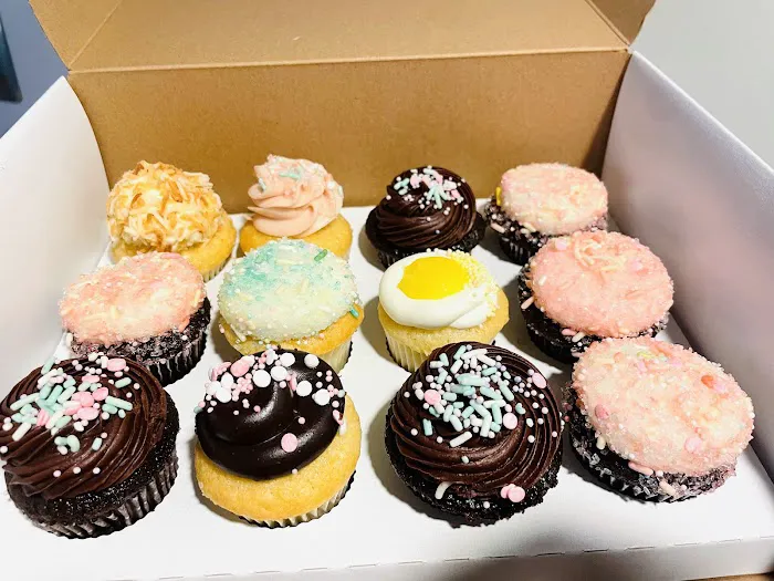 Saint Cupcake & Poplandia Artisan Popcorn Picture 10