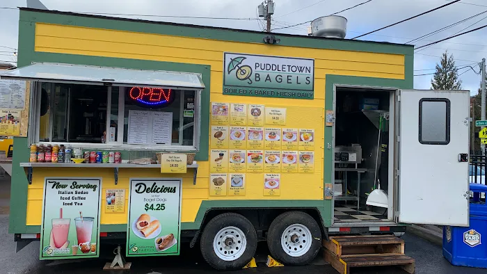 Puddletown Bagels - The Yard at Montavilla (NE 82nd & Davis St.) Picture 7