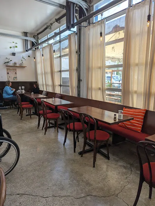 Fressen Artisan Bakery Picture 2