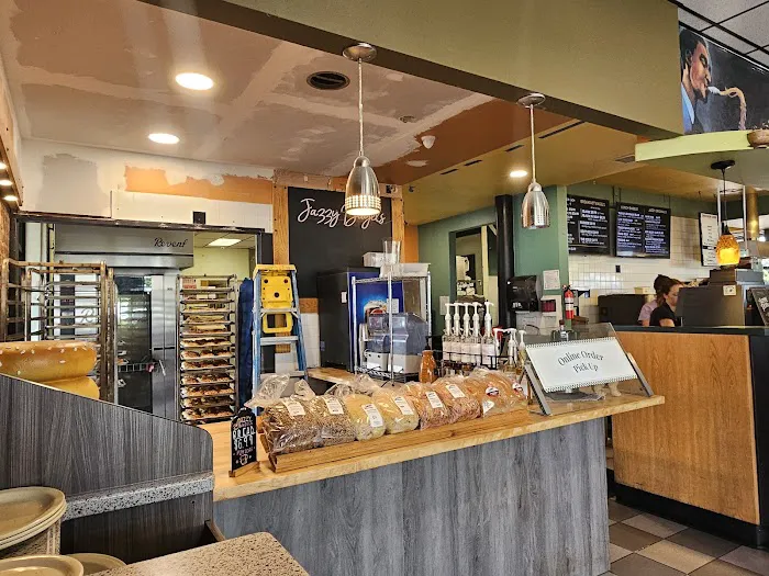 Jazzy Bagels Picture 10