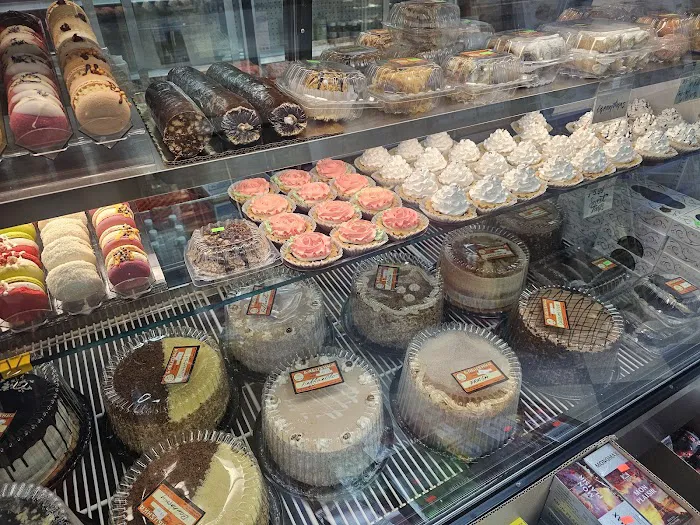 Babushka Russian Deli and Bakery Picture 4