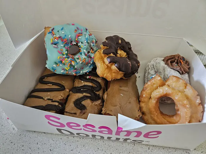 Sesame Donuts Picture 10