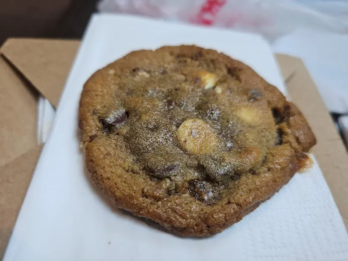 YUMMY TREATS Picture 4