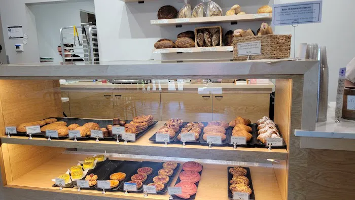 Ken's Artisan Bakery Annex Picture 3