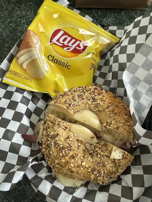 Henry Higgins Boiled Bagels Picture 9