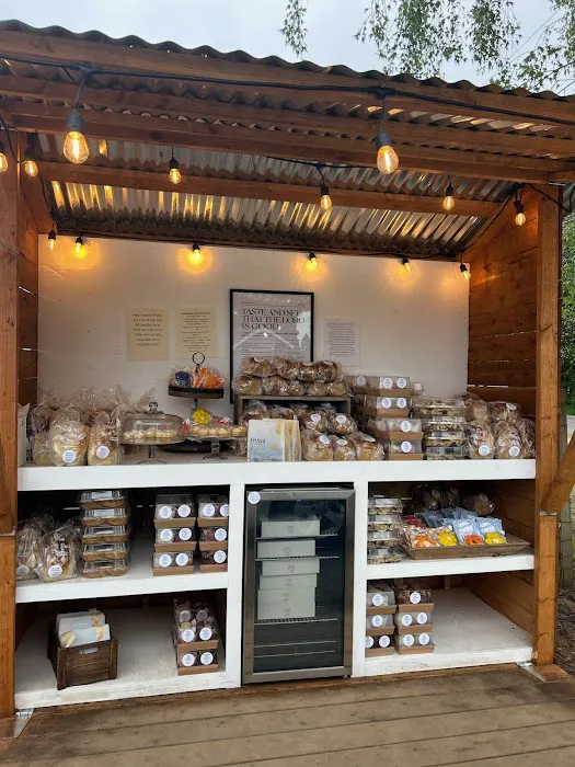 Frosted Sugar Bakeshop Picture 9