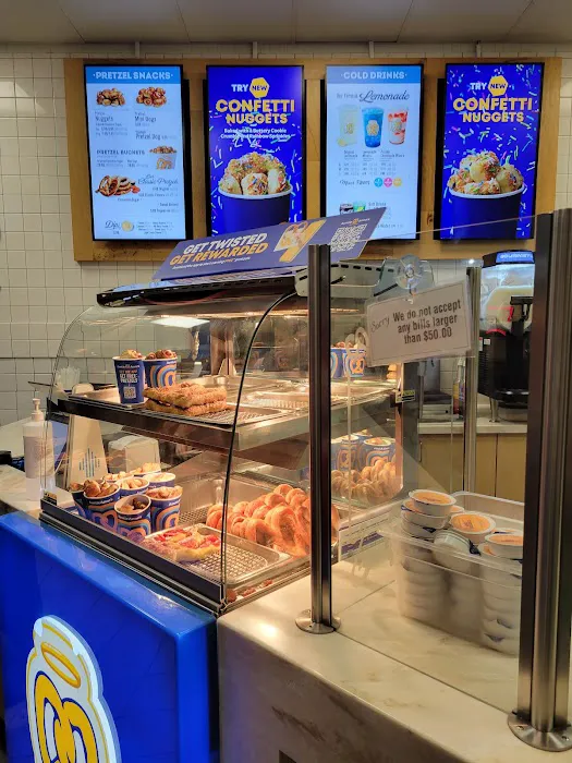 Auntie Anne's Picture 9