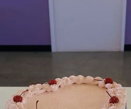 Castillo's Cake Shop