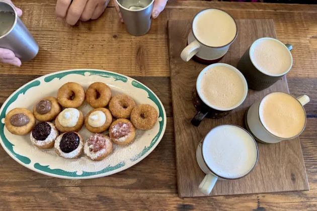 Pip's Original Doughnuts & Chai