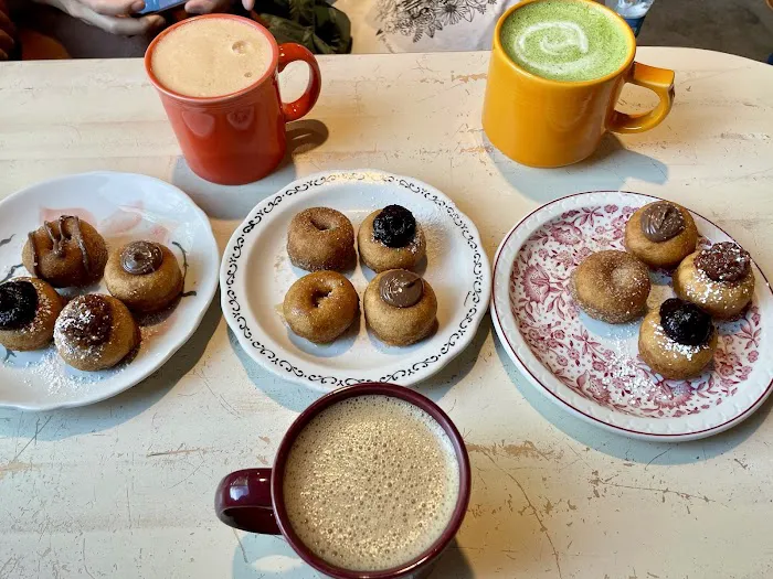 Pip's Original Doughnuts & Chai Picture 3