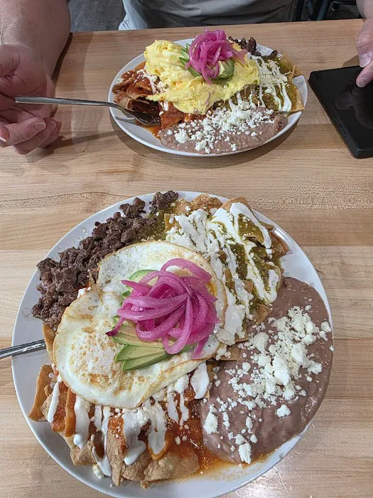 TANY’S CAFE CON PAN Picture 7