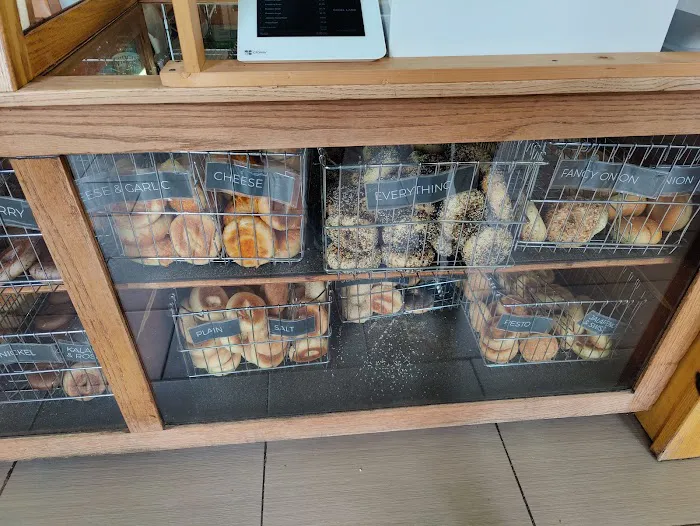 Bagel Land Picture 8