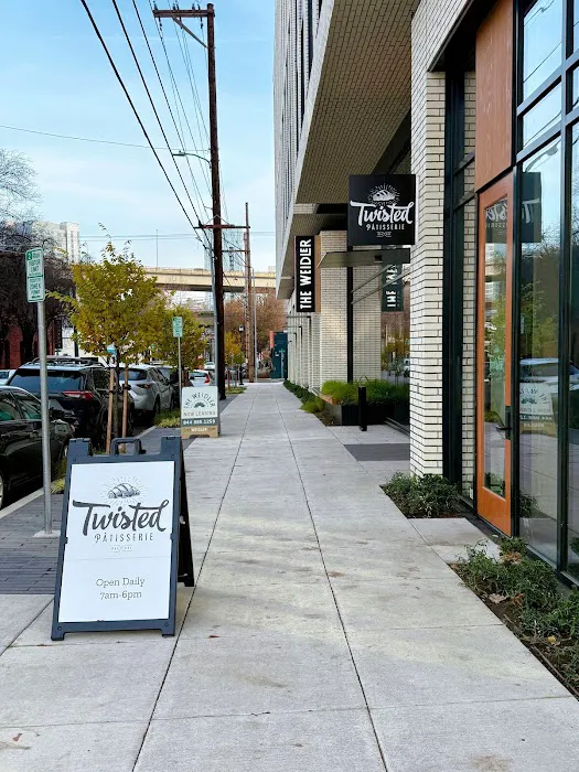 Twisted Croissant & Patisserie Picture 5