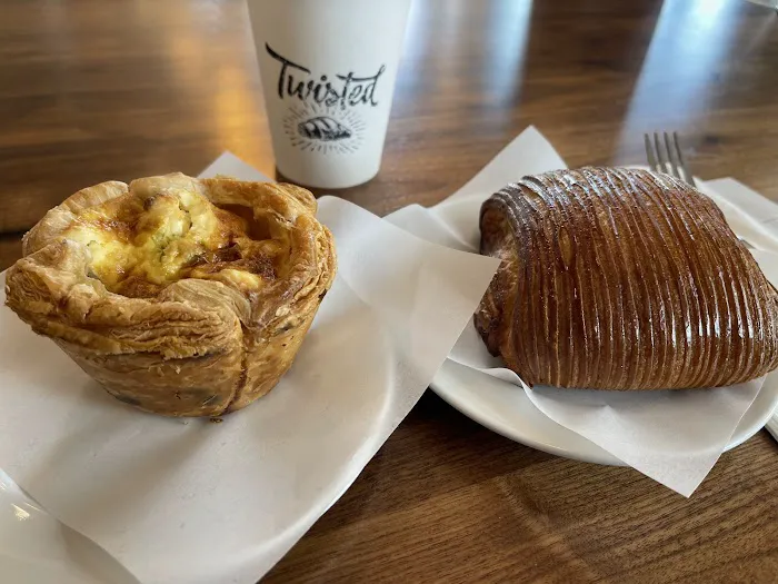 Twisted Croissant & Patisserie Picture 6