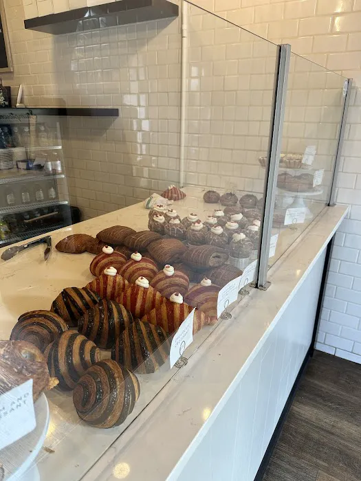 Twisted Croissant & Patisserie Picture 2