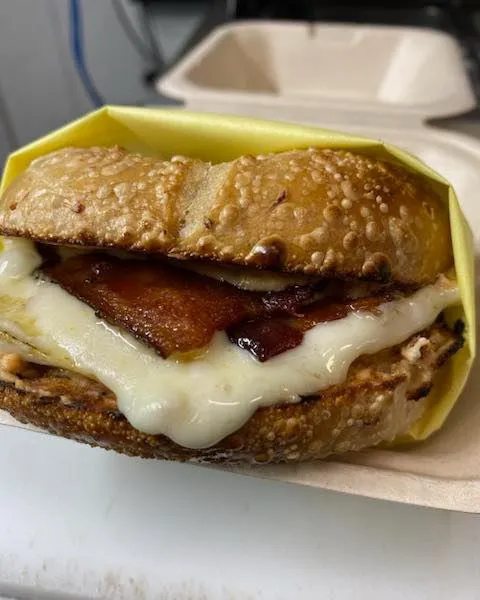 Puddletown Bagels Bakery & Cafe Picture 10