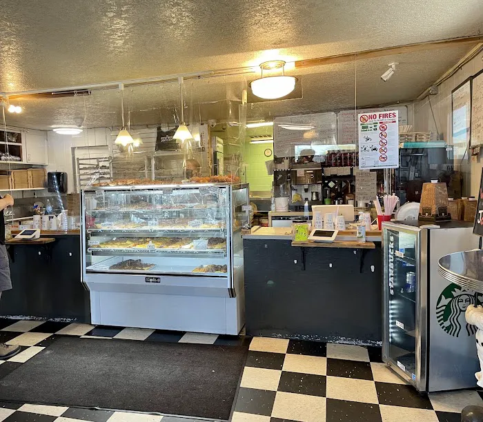 Joe's Donut Shop Picture 4