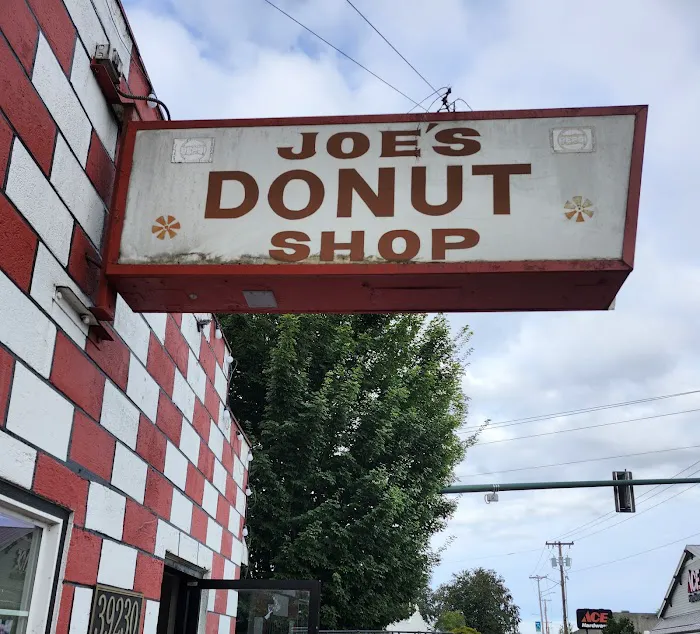 Joe's Donut Shop Picture 7