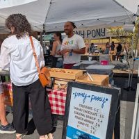 Pony.Pony Pastries ico