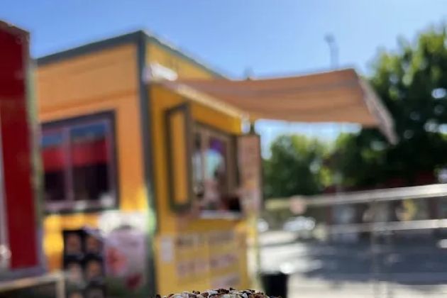 Puddletown Bagels - MLK Street Food (NE MLK Jr. BLVD & Beech St.)