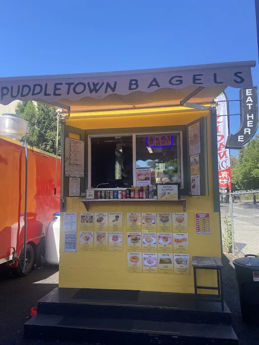 Puddletown Bagels - MLK Street Food (NE MLK Jr. BLVD & Beech St.) Picture 3