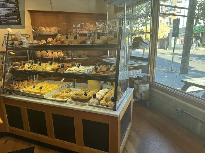 Grand Central Bakery - Mississippi cafe Picture 3