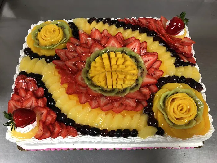 Sweet Market & Bakery Picture 9