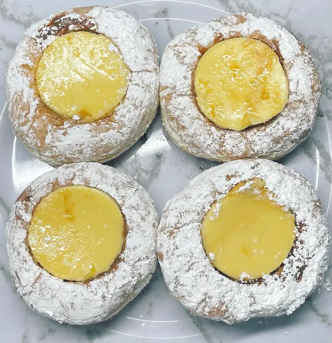 Tonallis Doughnuts & Cream Picture 7