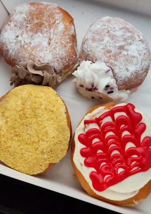 Mr. Maple Donuts Picture 2