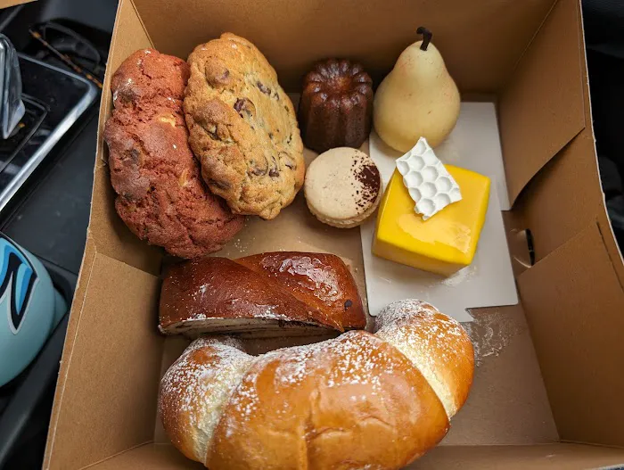 Honeycomb Bakery Picture 9