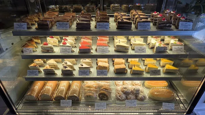 Regent Cakes & Bakery Picture 1
