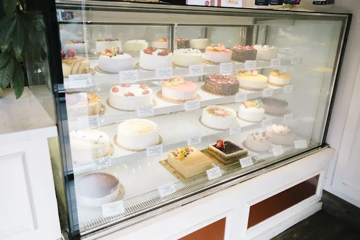 Regent Cakes & Bakery Picture 4