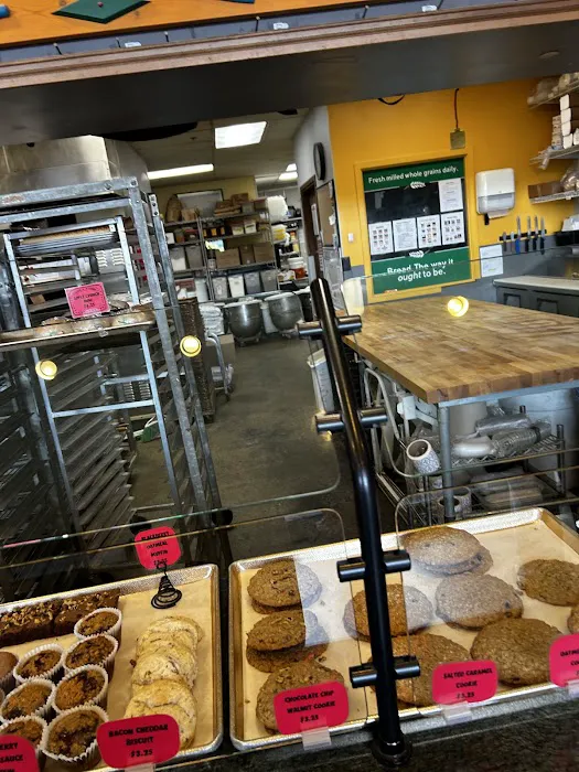 Great Harvest Bread Co. Picture 3