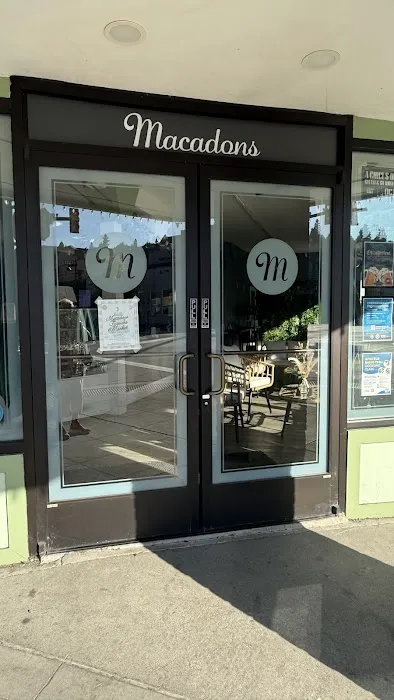 Macadons Cafe Renton Picture 3