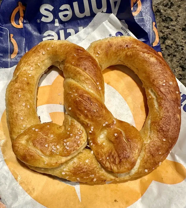 Auntie Anne's Picture 7