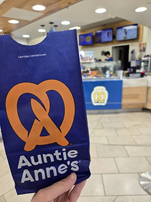 Auntie Anne's Picture 5