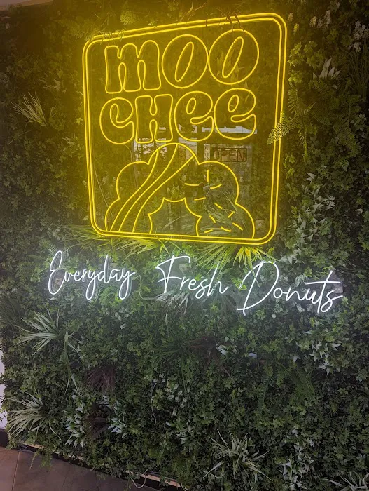 Moochee Picture 10