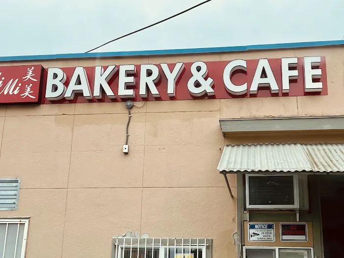Mimi's Bakery & Floral Shop Picture 1