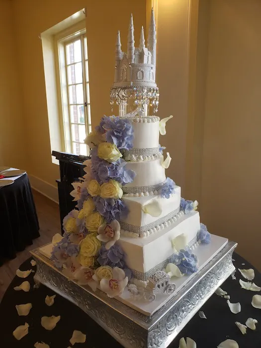 Mimi's Bakery & Floral Shop Picture 5