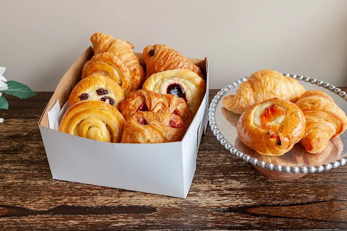 The French Bakery Crossroads Bellevue Picture 3