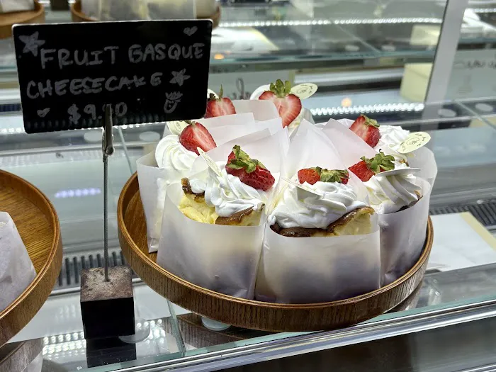 Cake Meet Me Patisserie Picture 5