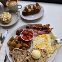 Farine Bakery & Café ico