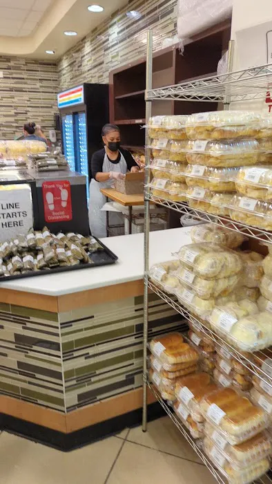 Valerio's Tropical Bakeshop Picture 10