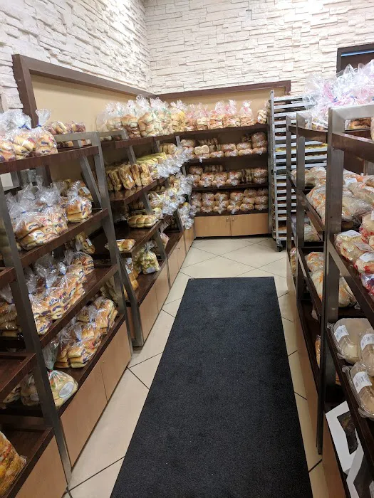Valerio's Tropical Bakeshop Picture 6