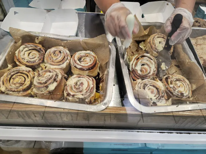 Cinnabon Picture 5